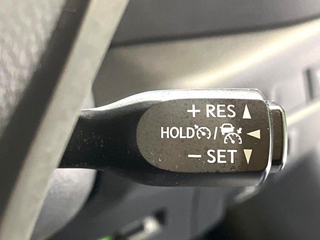 TOYOTA C-HR 2019 Image 31