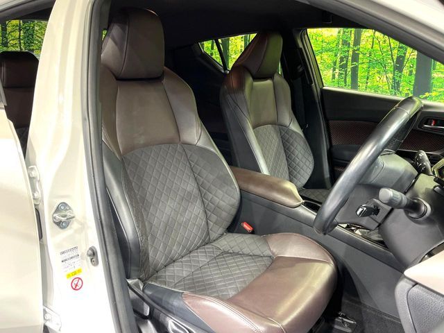 TOYOTA C-HR 2019 Image 31