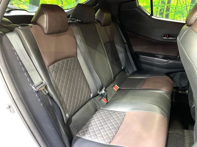 TOYOTA C-HR 2019 Image 31