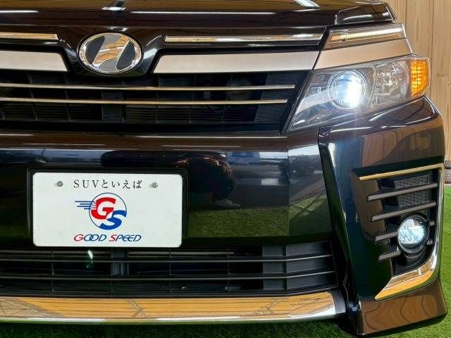 TOYOTA VOXY 2016 Image 31