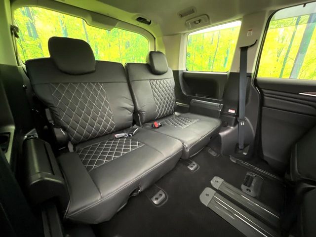 MITSUBISHI DELICA D:5 4WD 2024 Image 31