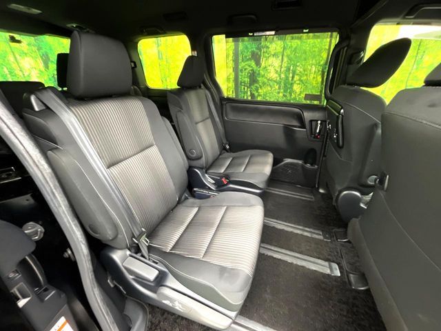 TOYOTA VOXY 2020 Image 31