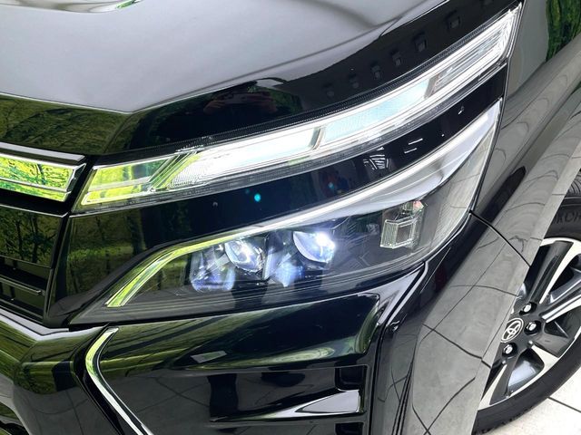 TOYOTA VOXY 2020 Image 31