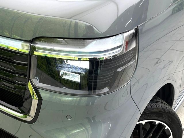 HONDA N BOX CUSTOM 2023 Image 31