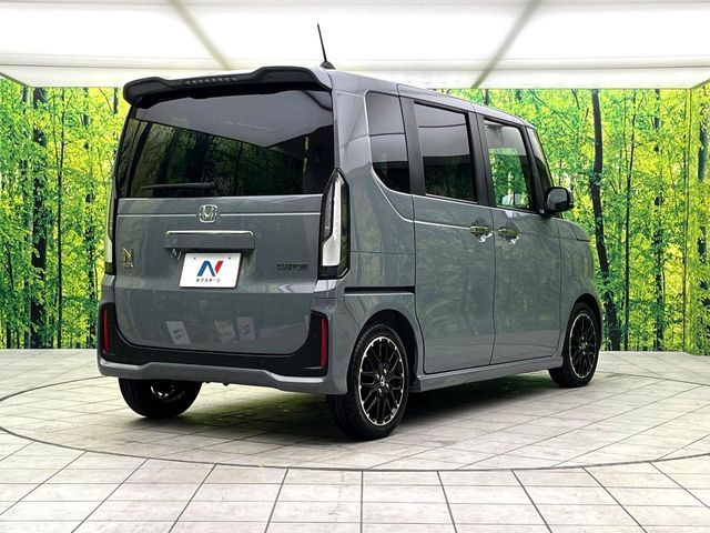 HONDA N BOX CUSTOM 2023 Image 31