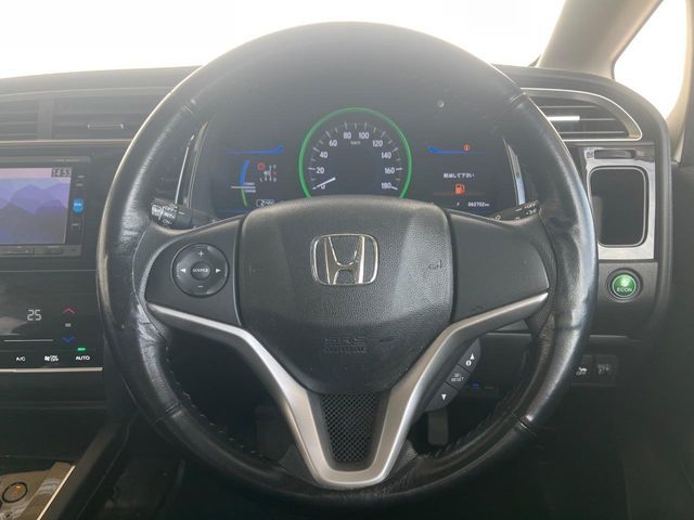 HONDA SHUTTLE HYBRID 2016 Image 31