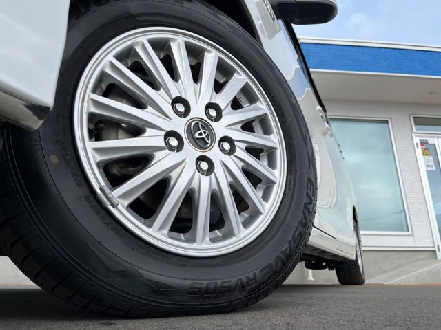 TOYOTA NOAH HYBRID 2014 Image 31