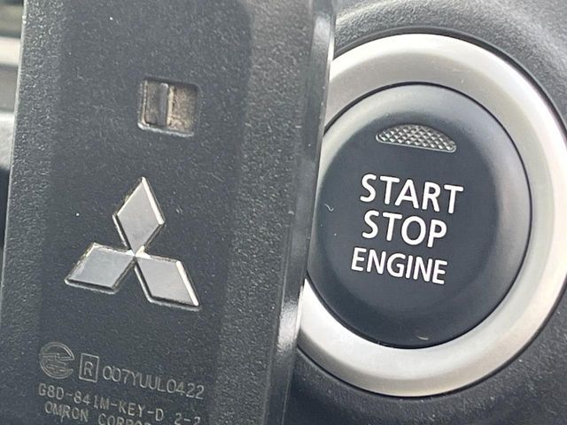 MITSUBISHI MIRAGE HATCHBACK 2012 Image 31