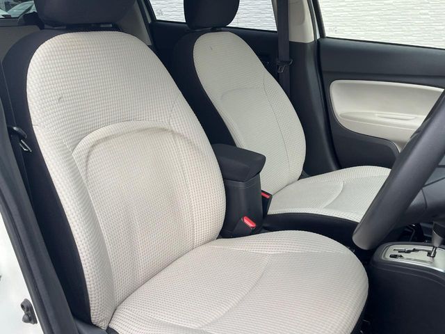 MITSUBISHI MIRAGE HATCHBACK 2012 Image 31