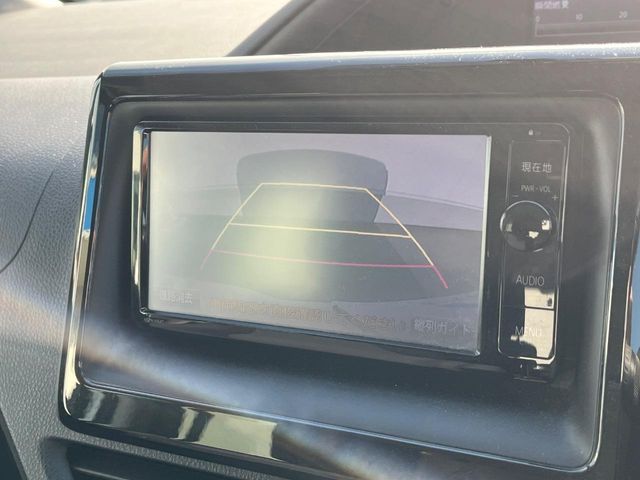 TOYOTA NOAH 2014 Image 31