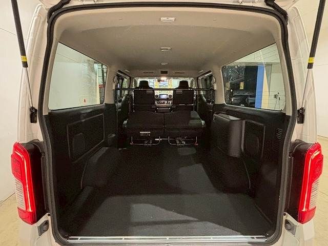 NISSAN CARAVAN VAN 2WD 2023 Image 31