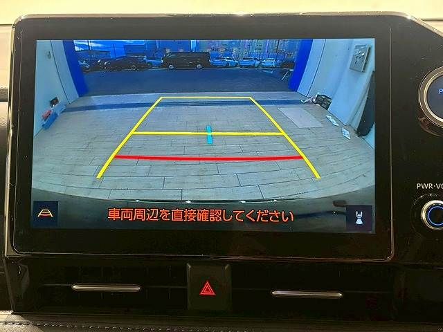 TOYOTA VOXY HYBRID 2022 Image 31