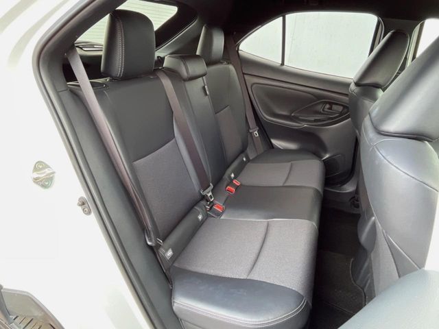 TOYOTA YARIS CROSS HYBRID 2025 Image 31