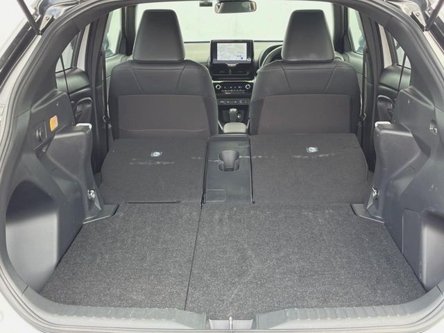 TOYOTA YARIS CROSS HYBRID 2025 Image 31