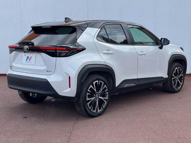 TOYOTA YARIS CROSS HYBRID 2025 Image 31