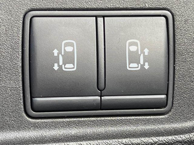 NISSAN SERENA  WG 2018 Image 31