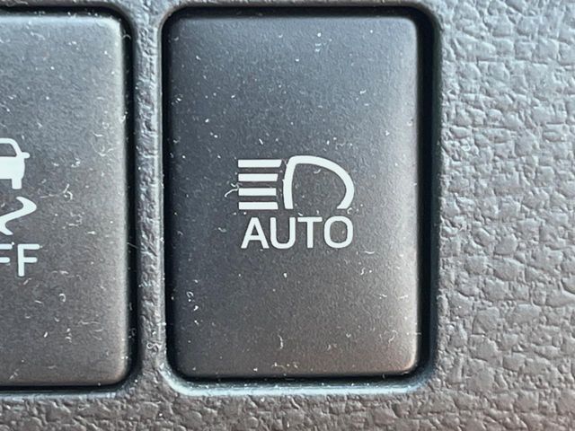 TOYOTA HARRIER 2WD 2015 Image 31