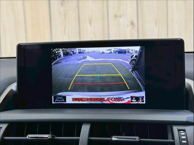 TOYOTA LEXUS NX300H 2019 Image 31