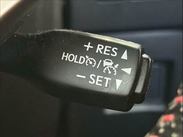 TOYOTA LEXUS NX300H 2019 Image 31