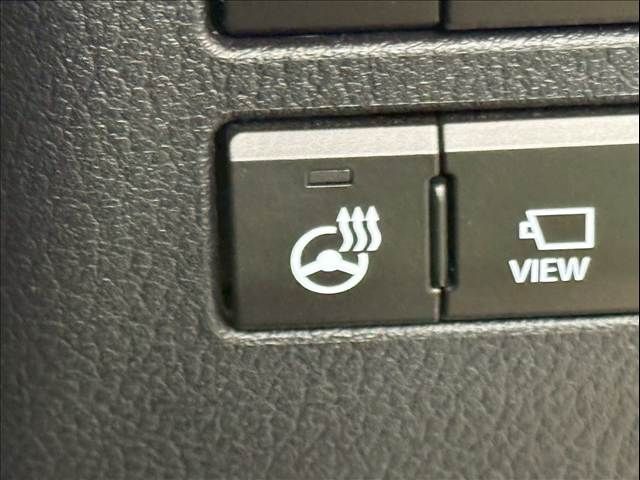 TOYOTA LEXUS NX300H 2019 Image 31