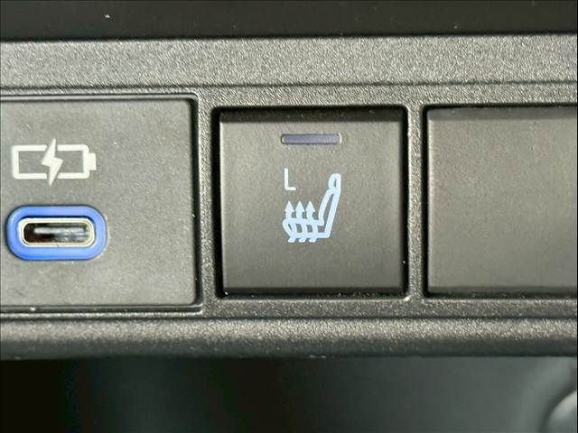 TOYOTA YARIS CROSS HYBRID 2023 Image 31