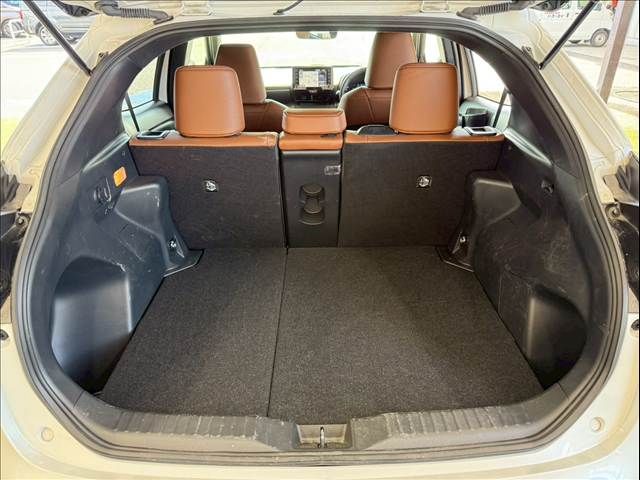 TOYOTA YARIS CROSS HYBRID 2023 Image 31