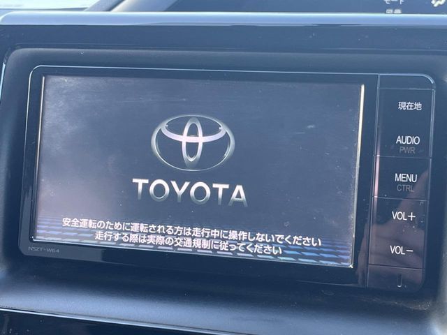 TOYOTA VOXY 2015 Image 31