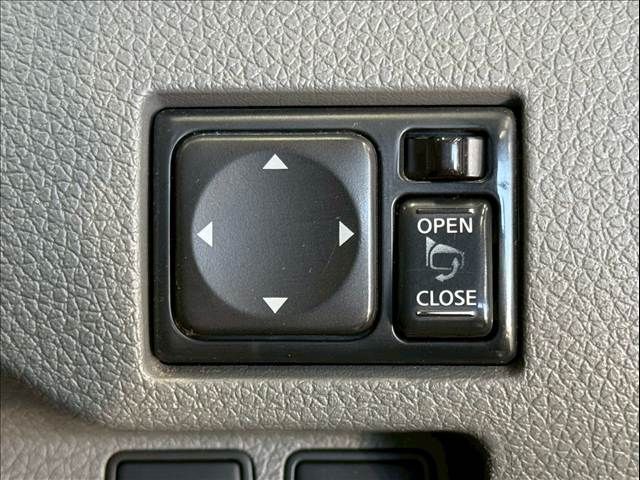 NISSAN NV350 CARAVAN 2020 Image 31