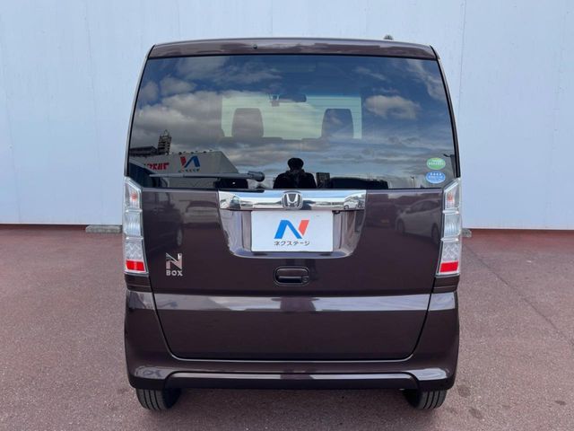 HONDA N BOX 2017 Image 31
