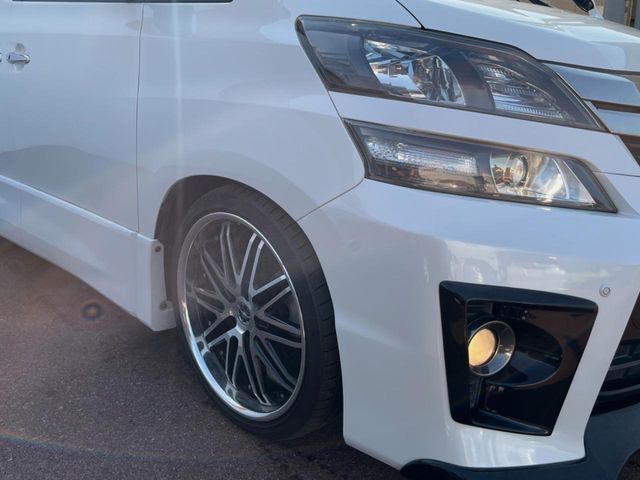 TOYOTA VELLFIRE 2013 Image 31