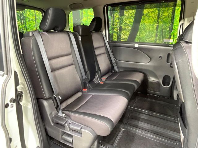 NISSAN SERENA  S-HYBRID 4WD 2016 Image 31