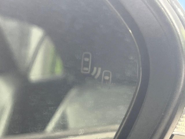 TOYOTA YARIS CROSS HYBRID 2025 Image 31