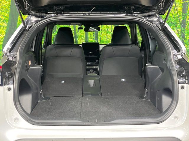 TOYOTA YARIS CROSS HYBRID 2025 Image 31