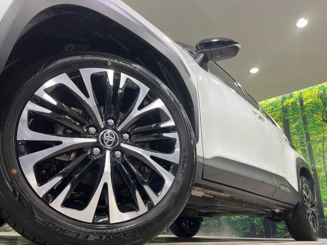 TOYOTA YARIS CROSS HYBRID 2025 Image 31