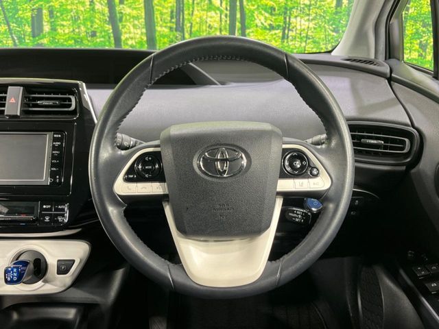 TOYOTA PRIUS 4WD 2016 Image 31