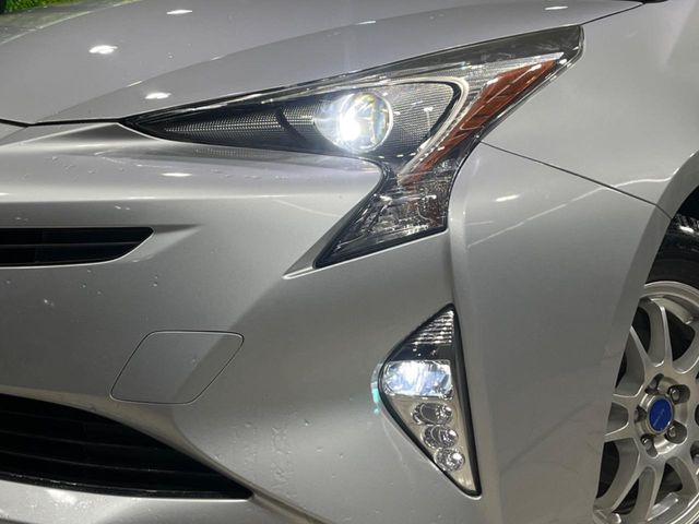 TOYOTA PRIUS 4WD 2016 Image 31