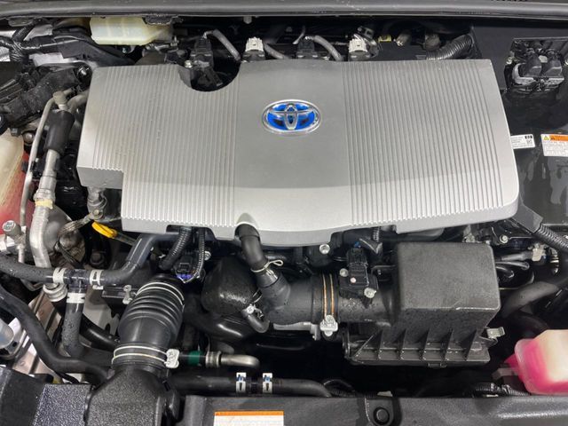TOYOTA PRIUS 4WD 2016 Image 31