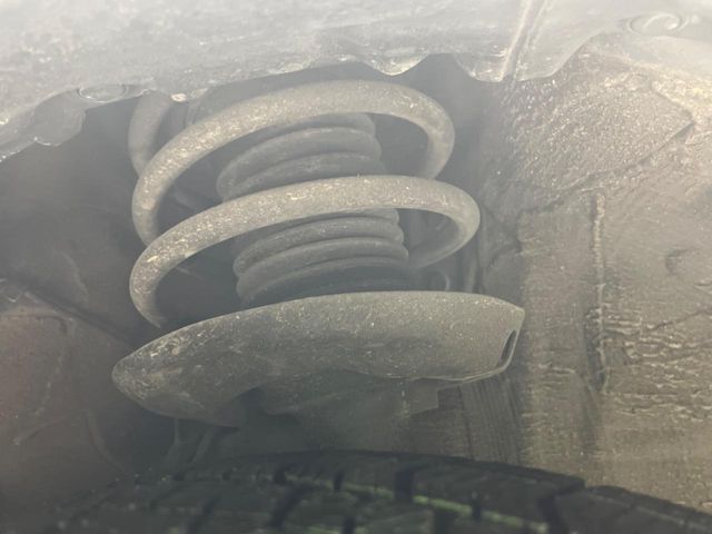 TOYOTA PRIUS PHV 2018 Image 31