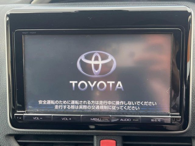 TOYOTA VOXY 2016 Image 31