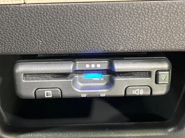 DAIHATSU MOVE CANBUS 4WD 2019 Image 31