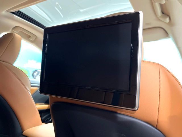 TOYOTA LEXUS RX450H AWD 2019 Image 31