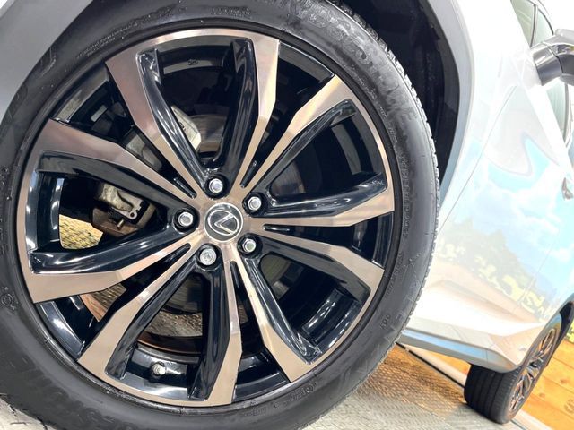 TOYOTA LEXUS RX450H AWD 2019 Image 31