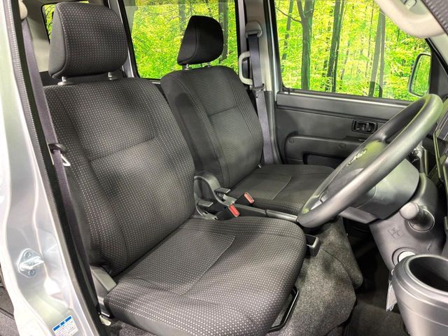 TOYOTA PIXIS VAN 4WD 2021 Image 31