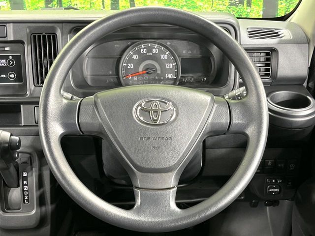 TOYOTA PIXIS VAN 4WD 2021 Image 31