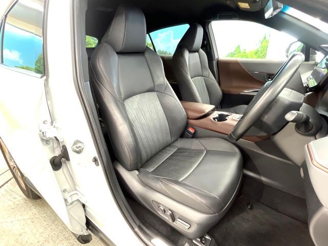 TOYOTA HARRIER HYBRID 2023 Image 31