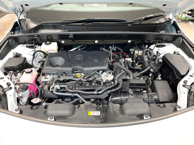 TOYOTA HARRIER HYBRID 2023 Image 31