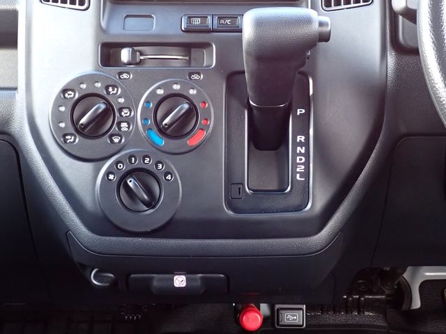 TOYOTA TOWNACE VAN 2WD 2023 Image 31