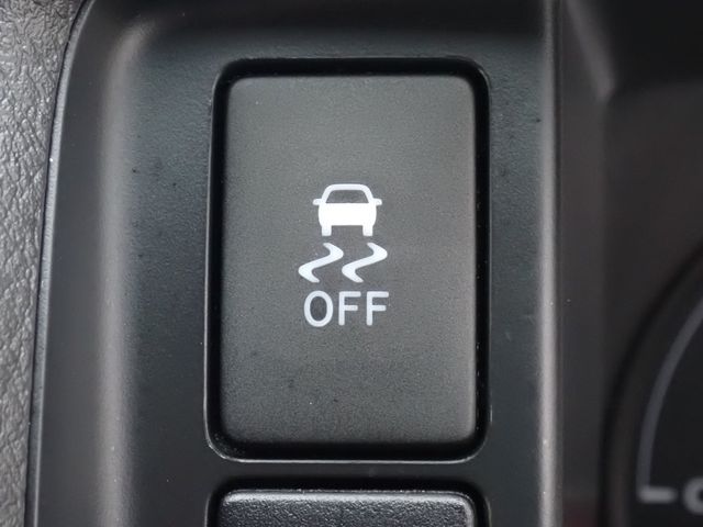 TOYOTA HIACE VAN 1.25T 2WD 2019 Image 31