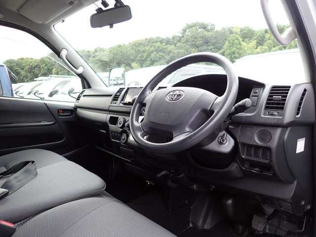 TOYOTA HIACE VAN 1.25T 2WD 2019 Image 31