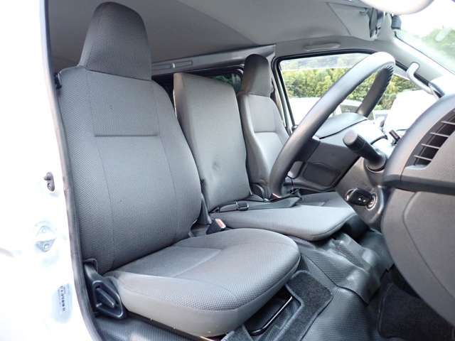 TOYOTA HIACE VAN 1.25T 2WD 2019 Image 31